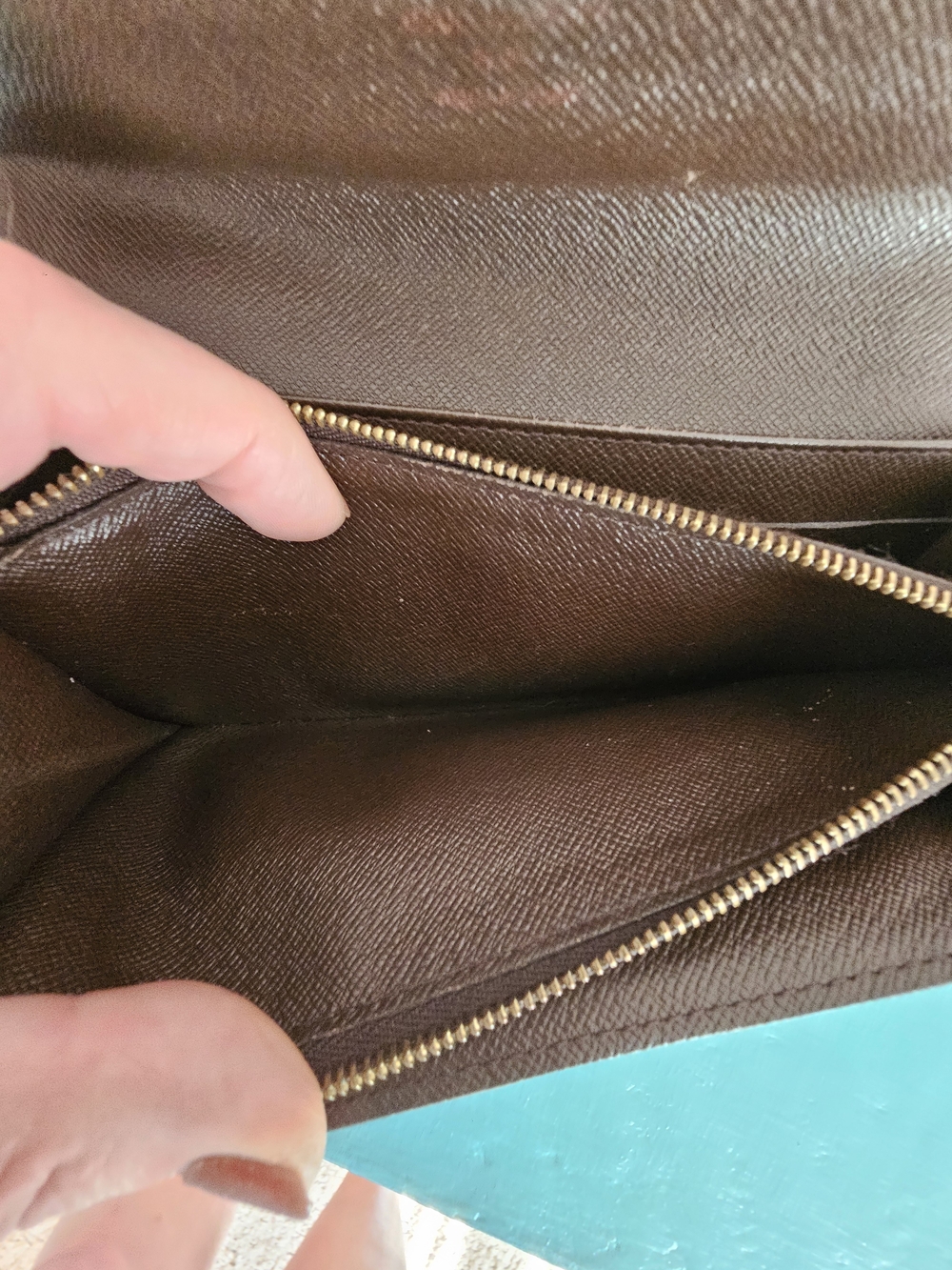 Louis Vuitton Sarah Damier Check Wallet - Picture 5 of 9